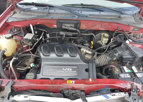 2001 Ford Escape Xlt z USA, uszkodzony, nr VIN 1FMYU04191KB60261